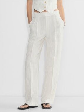 Aritzia Effortless Pants